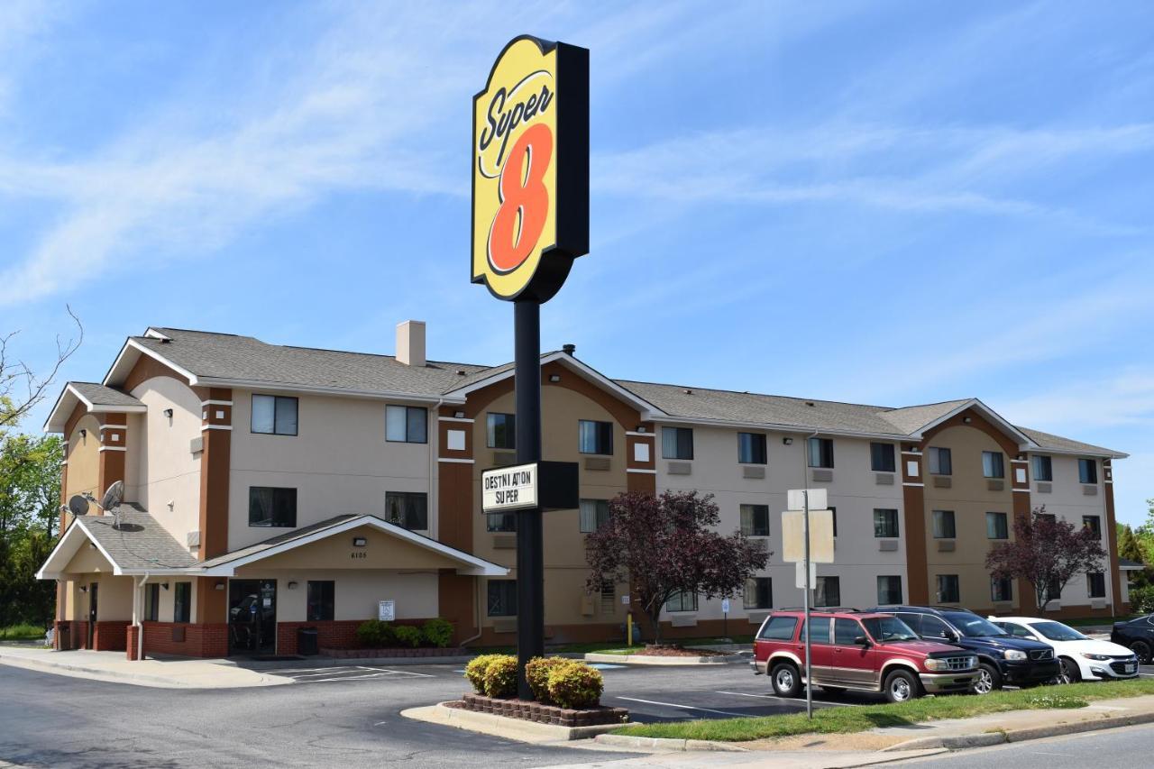 Super 8 By Wyndham Newport News/jefferson Ave. Hotel Newport News