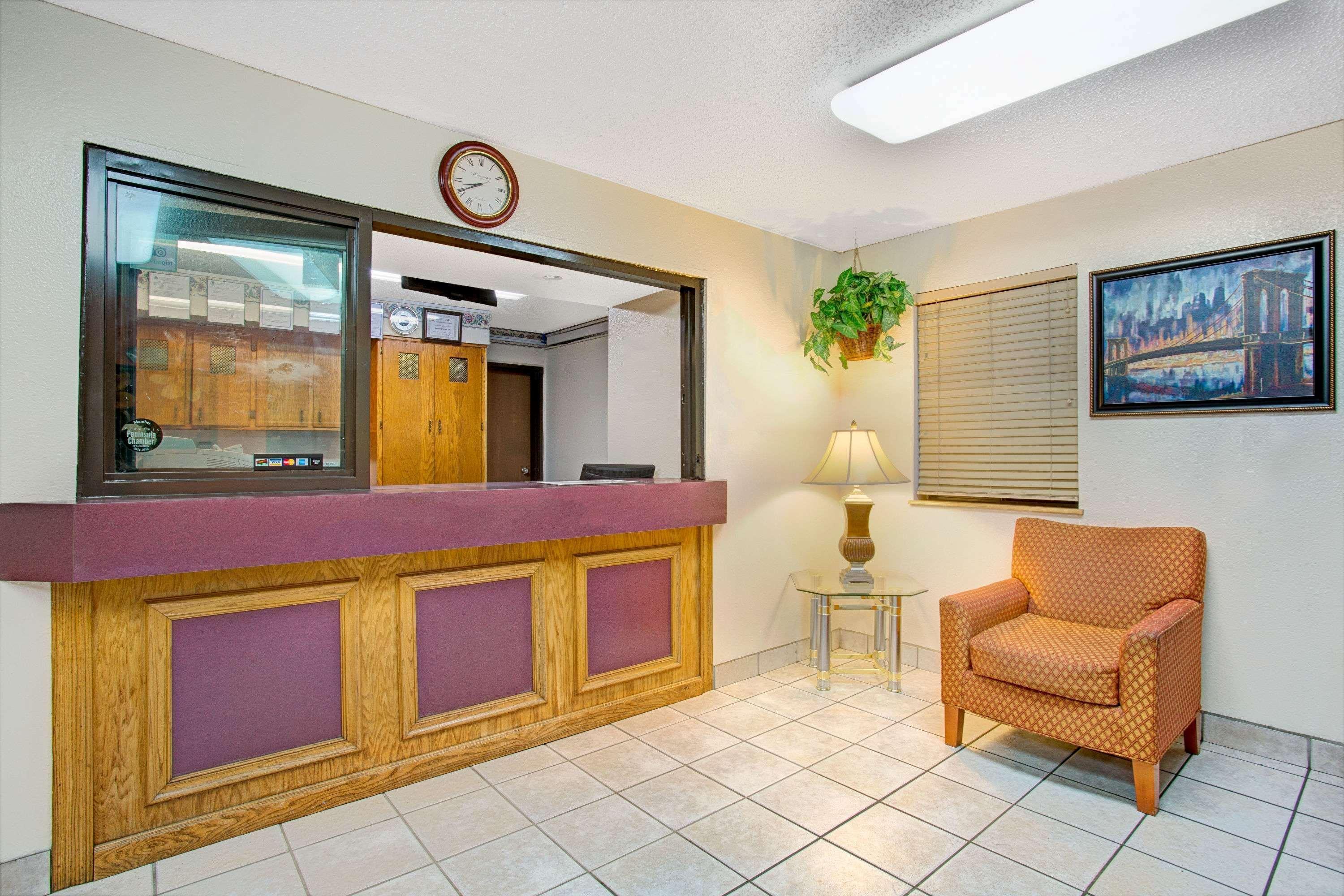 Hotel Super 8 By Wyndham Newport News/jefferson Ave. Newport News