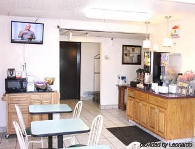 Super 8 By Wyndham Newport News/jefferson Ave. 2* Newport News