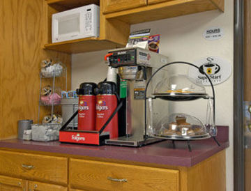 Super 8 By Wyndham Newport News/jefferson Ave. 2* Newport News