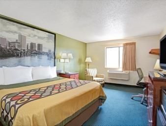 Super 8 By Wyndham Newport News/jefferson Ave. 2* Newport News
